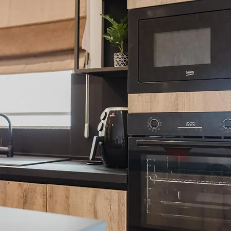 Διαμέρισμα Mulberry Ph 2bed Insane Views! By Homely