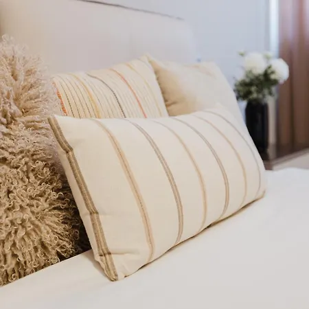 Lejlighed Mulberry Ph 2bed Insane Views! By Homely *