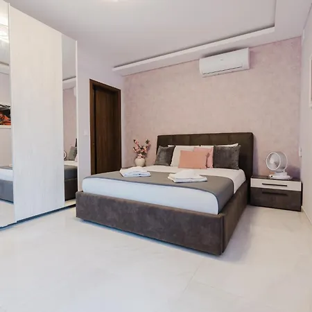 Mulberry Ph 2bed Insane Views! By Homely San Pawl il-Baħar