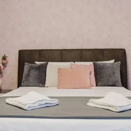 Lejlighed Mulberry Ph 2bed Insane Views! By Homely *