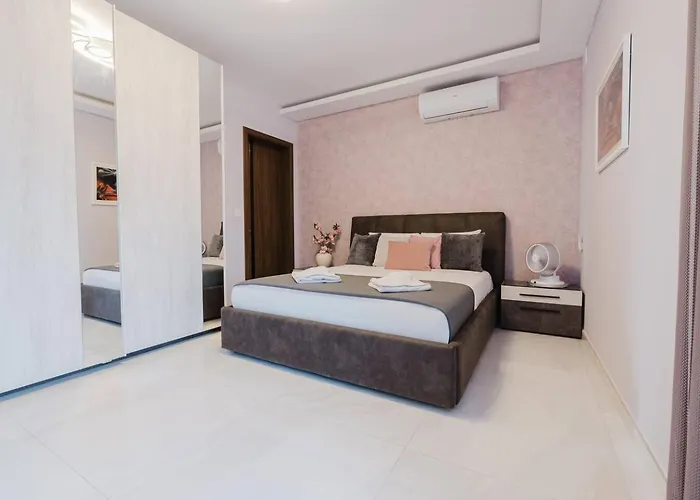 Daire Mulberry Ph 2bed Insane Views! By Homely *