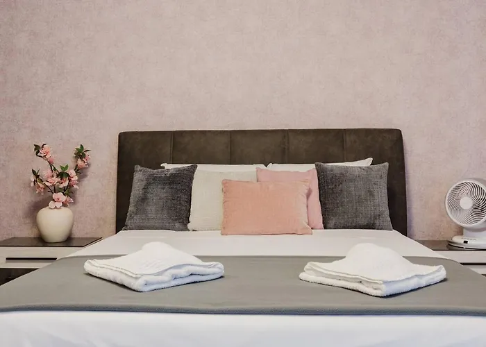 Daire Mulberry Ph 2bed Insane Views! By Homely *