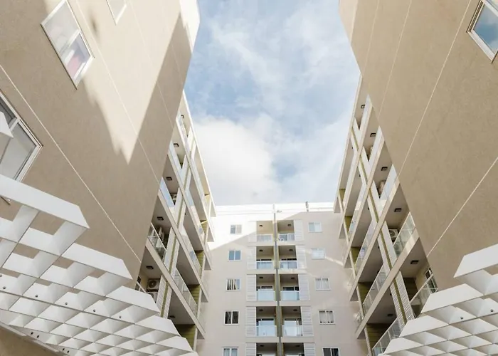 Mulberry Ph 2bed Insane Views! By Homely Daire St. Paul's Bay