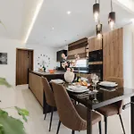 Mulberry Ph 2bed Insane Views! By Homely Apartment St. Paul's Bay